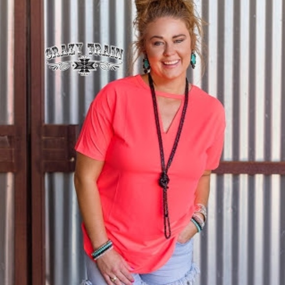 Crazy Coral Textline Top - Picture 1 of 1